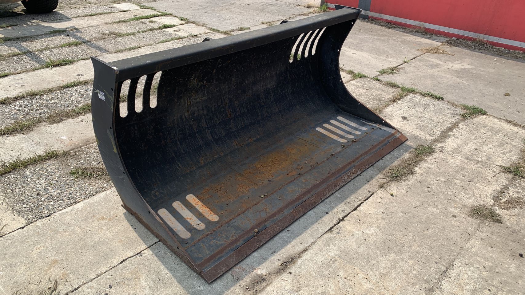 Aanbouwdelen, Graafbakken, Shovelbakken, Lepels, Sleuvenfrees