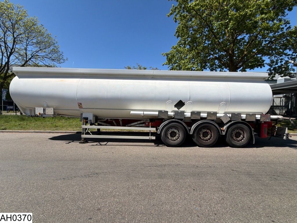 Magyar Fuel 39140 Liter, 9 Comp.