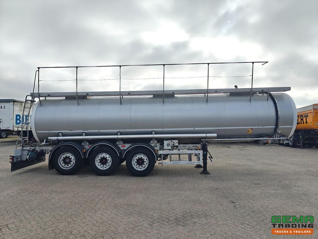 Magyar SR A1 SD2A0N SRMAGS 25000L - Chemie/Agro Geïsolleerde Tank - Hydraulische Lospomp - 1 Compartiment - Alcoa - 5380KG - SAF assen Schijfrem