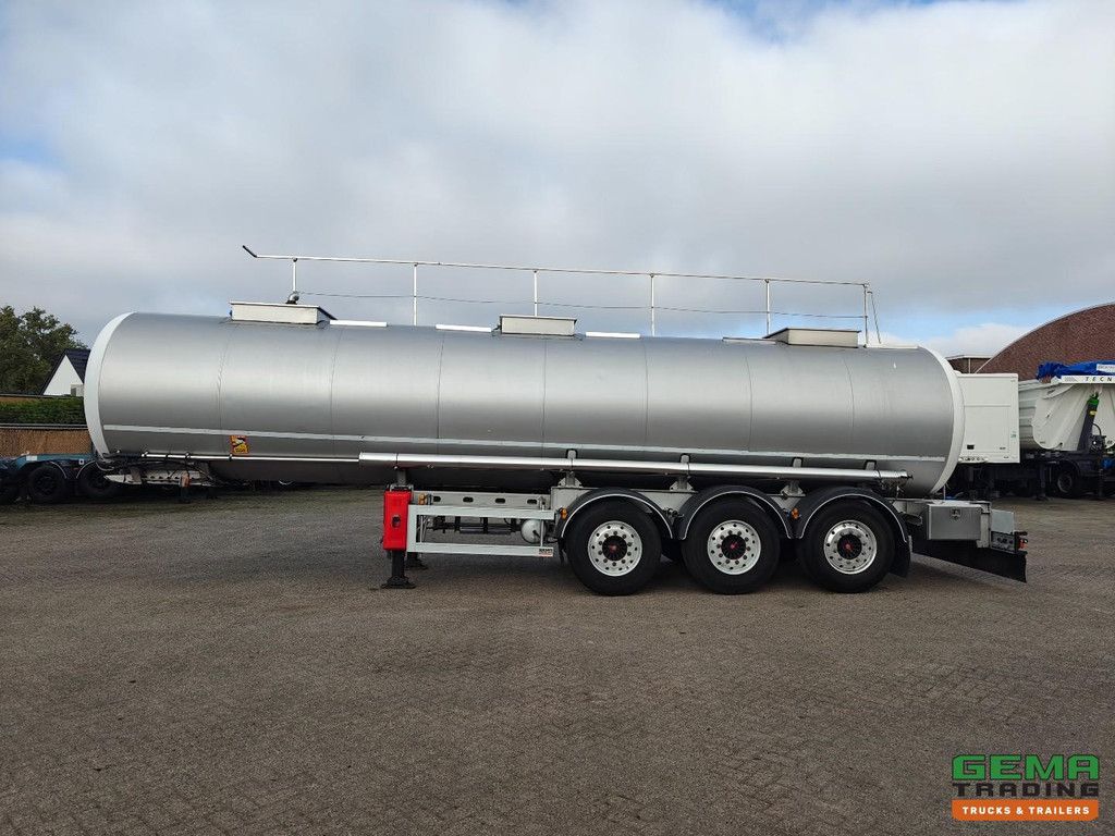 Magyar SR A1 SD2A0N SRMAGS 25000L - Chemie/Agro Geïsolleerde Tank - Hydraulische Lospomp - 1 Compartiment - Alcoa - 5380KG - SAF assen Schijfrem