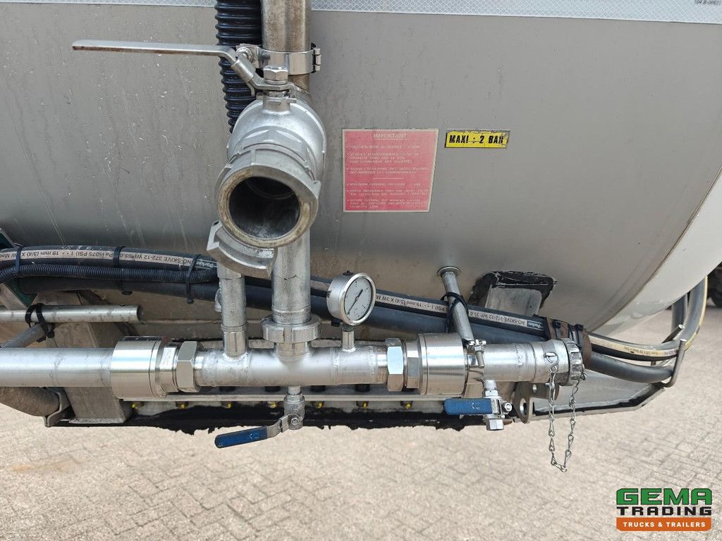 Magyar SR A1 SD2A0N SRMAGS 25000L - Chemie/Agro Geïsolleerde Tank - Hydraulische Lospomp - 1 Compartiment - Alcoa - 5380KG - SAF assen Schijfrem