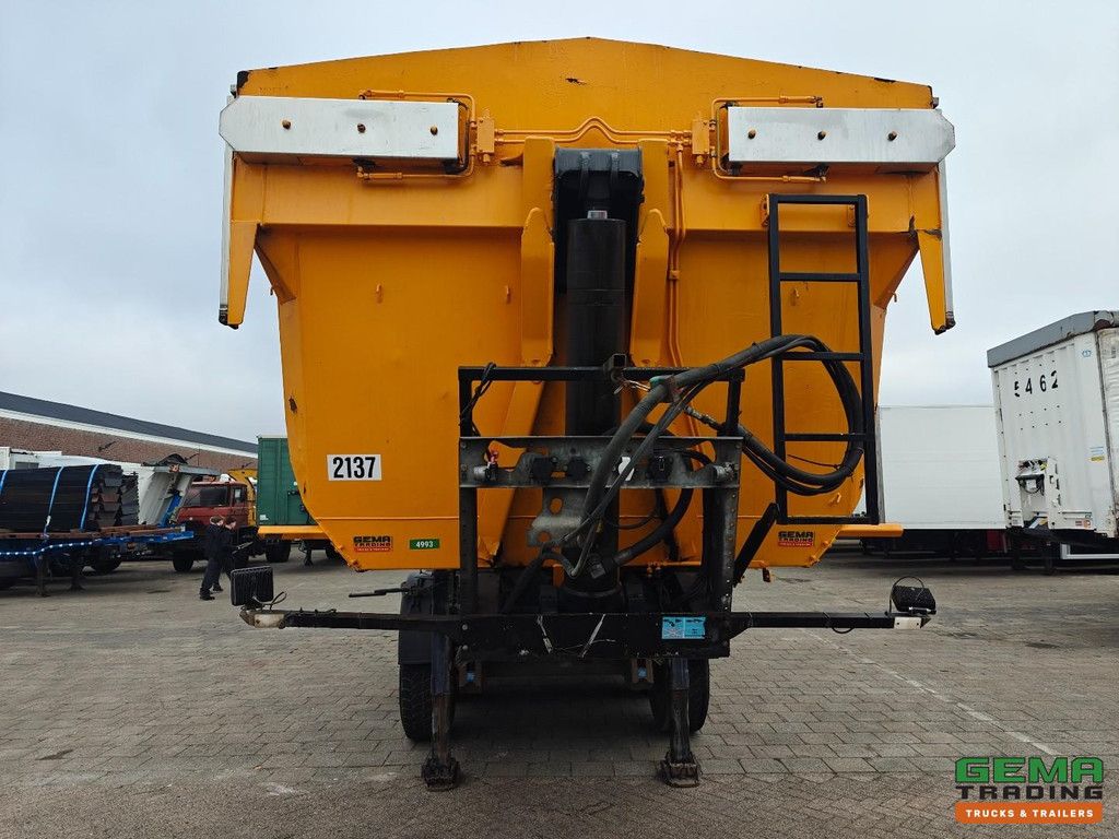 Schmitz SKI 24 7.2 Hardox Steel Tipper 24m3 - Eco-friendly Valves - Lift Axle - SAF Axles Disc Brake