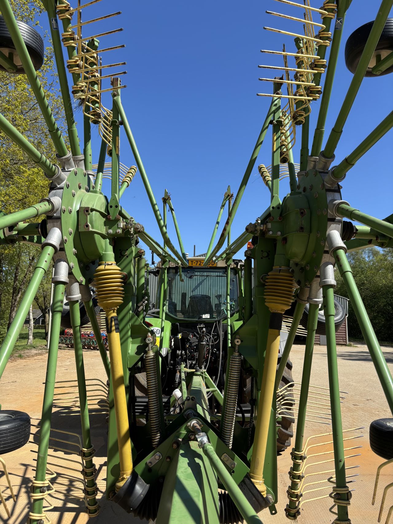 Krone swadro 900 hark middenafleg