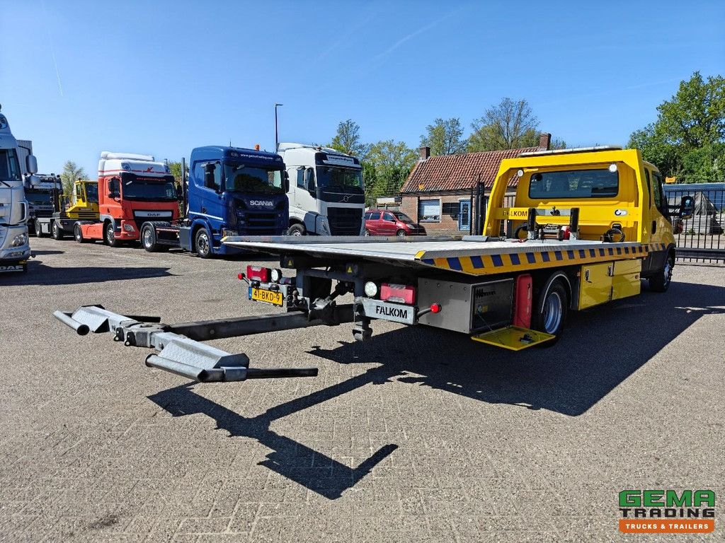 Iveco 70C18 4x2 Euro 6Y Doppelkabine (7 Personen) - Falkom FAS3000 + Seilwinde 3600 kg (Fernbedienung) + Ankerleine 1500 kg - TÜV bis 01/2027