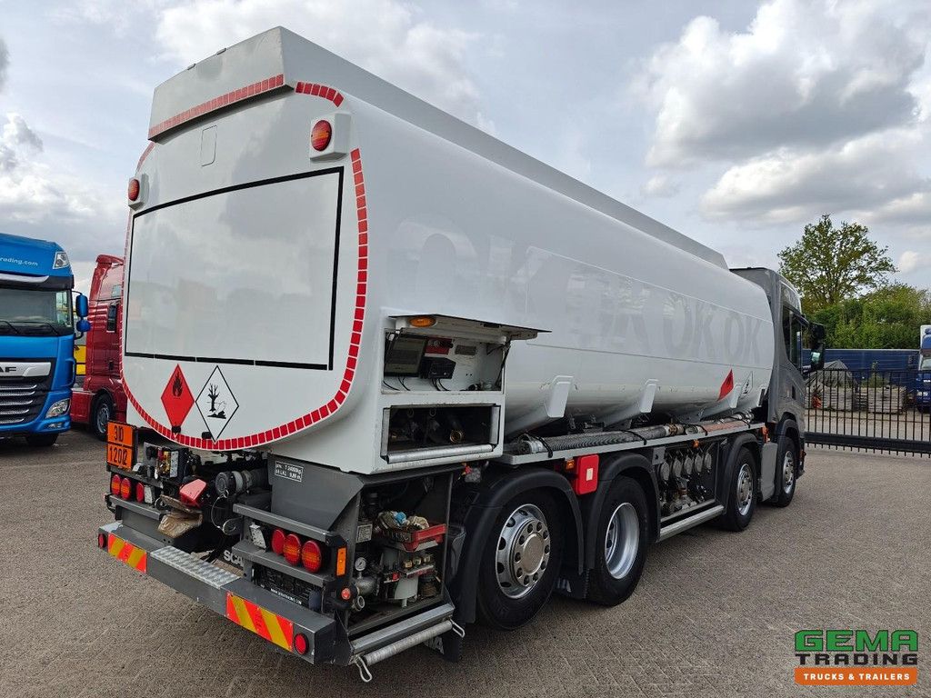 Scania G450 8x2/6 Schlafkabine Euro6C - HMK Kraftstofftank 24.125 l - 5 Abteile - ADR AT/FL - Vollluft