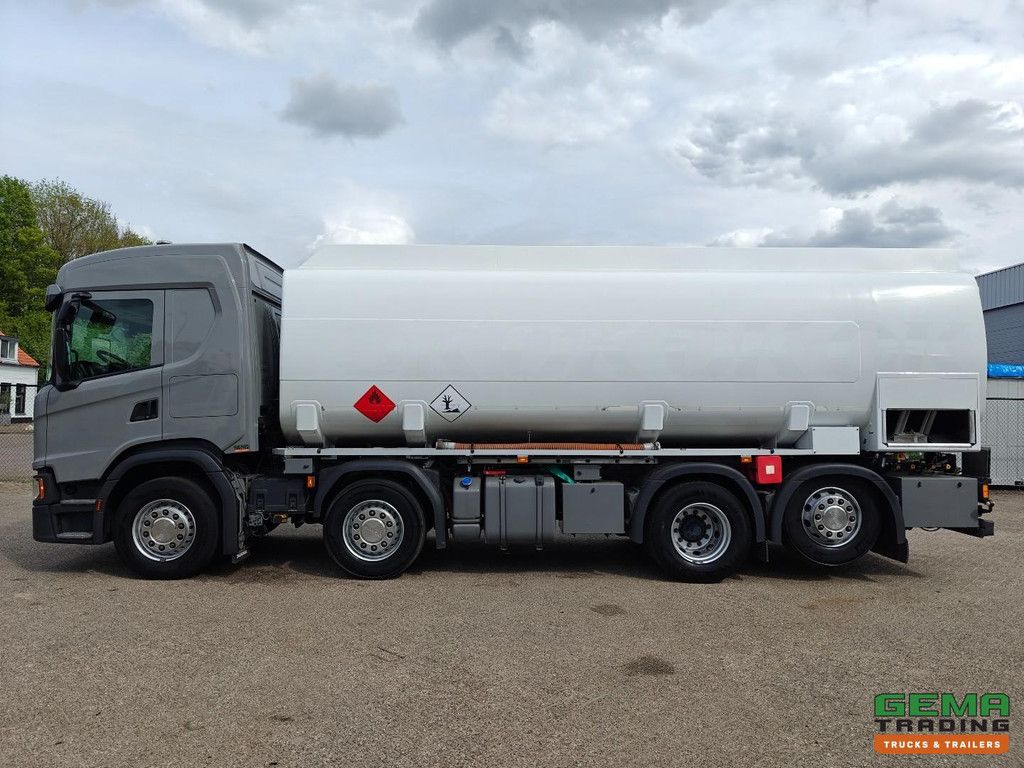 Scania G450 8x2/6 Schlafkabine Euro6C - HMK Kraftstofftank 24.125 l - 5 Abteile - ADR AT/FL - Vollluft