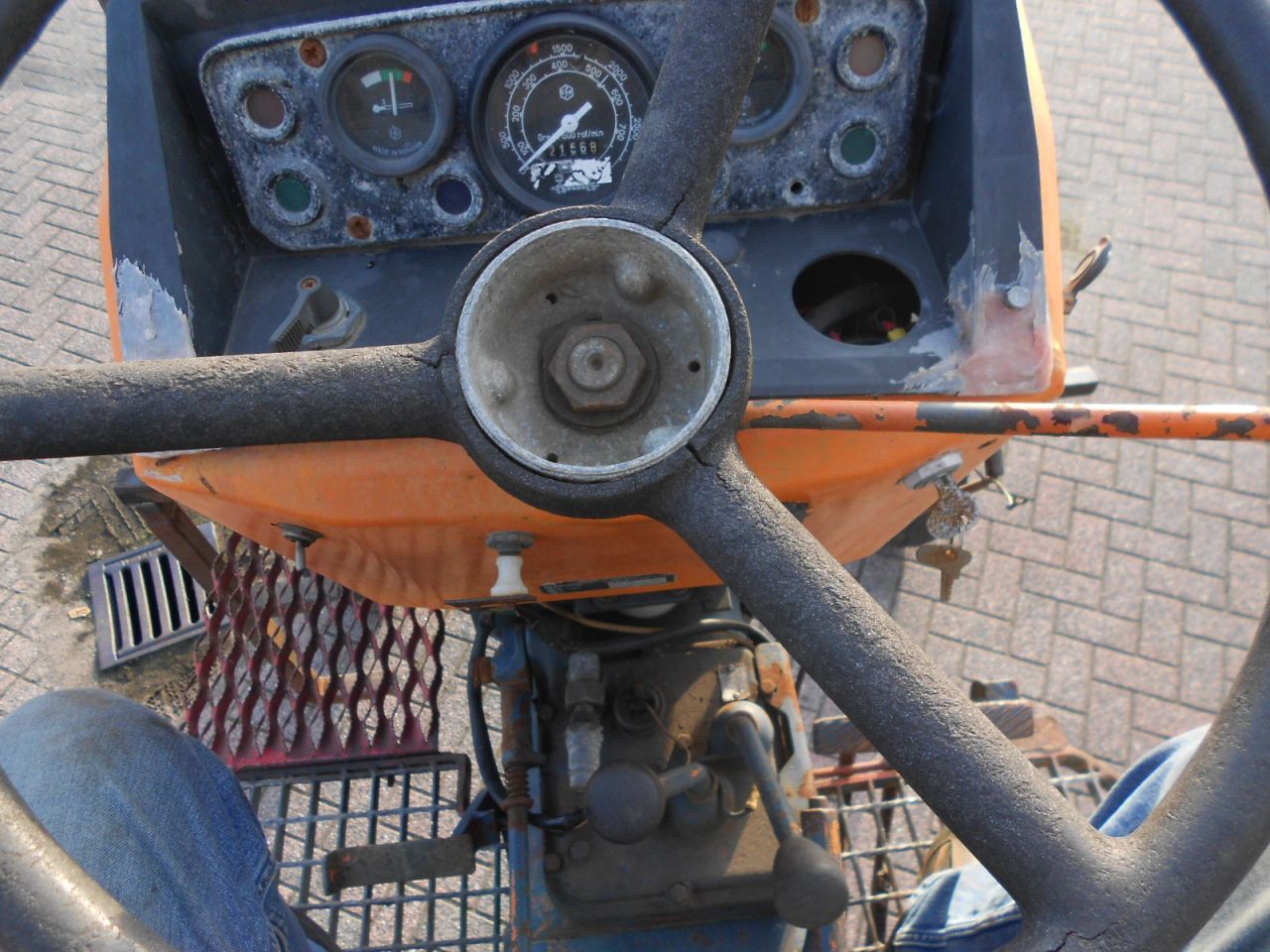 Universal 640 portaal tractor