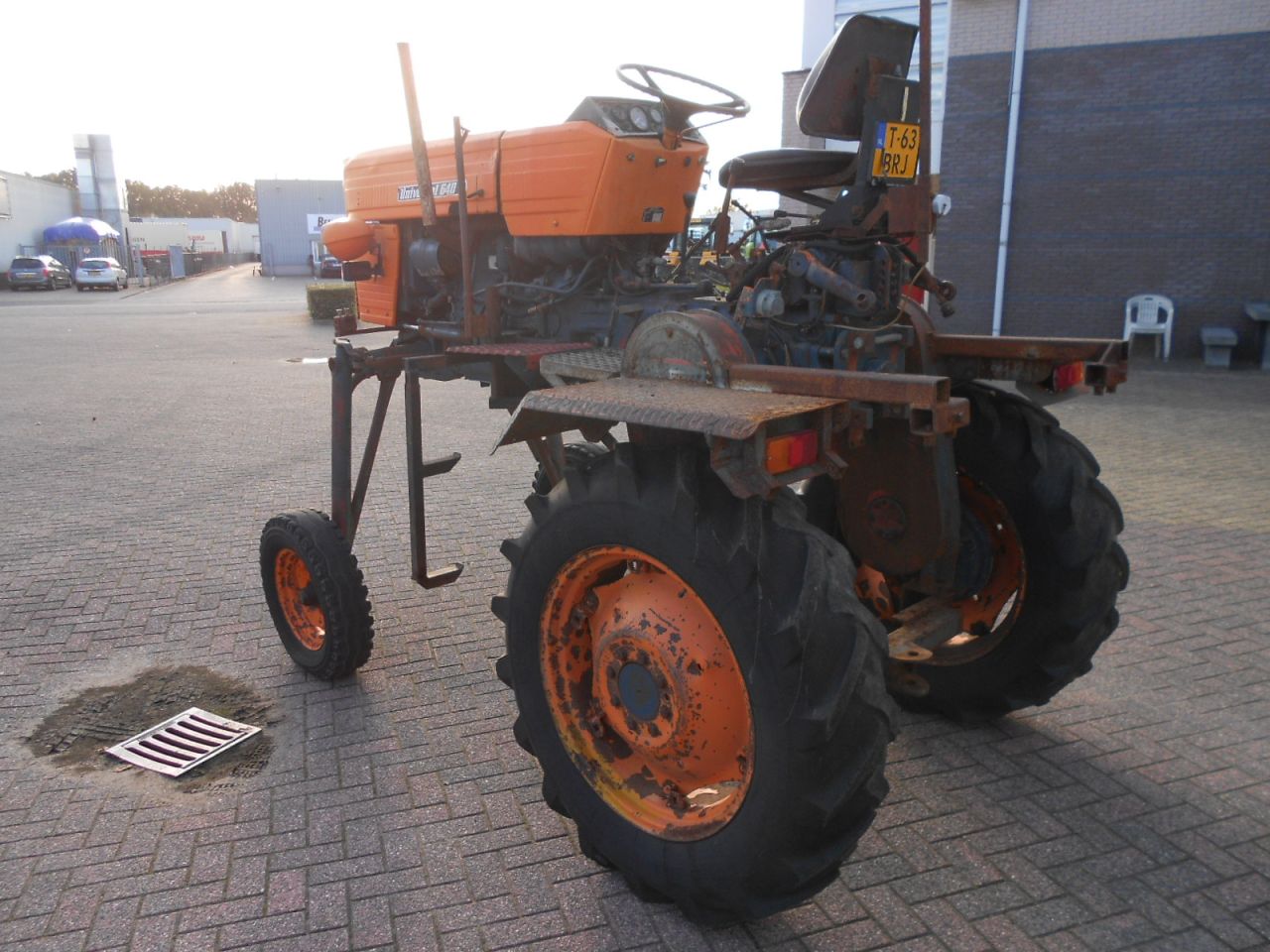 Universal 640 portaal tractor
