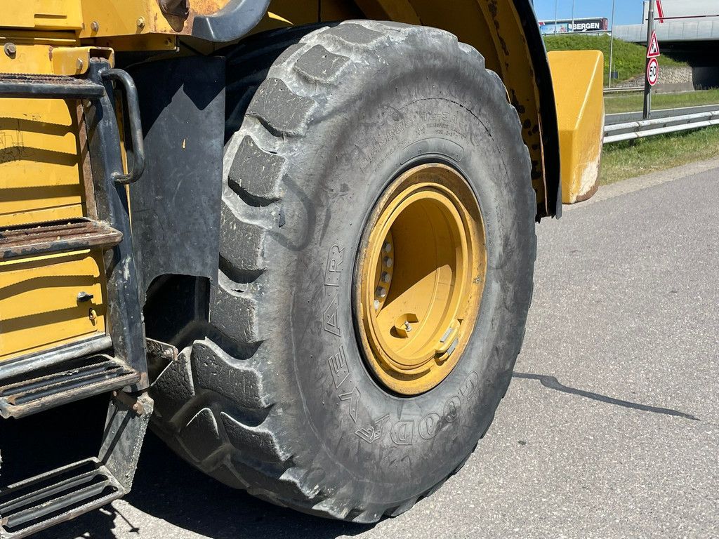 Caterpillar 972K