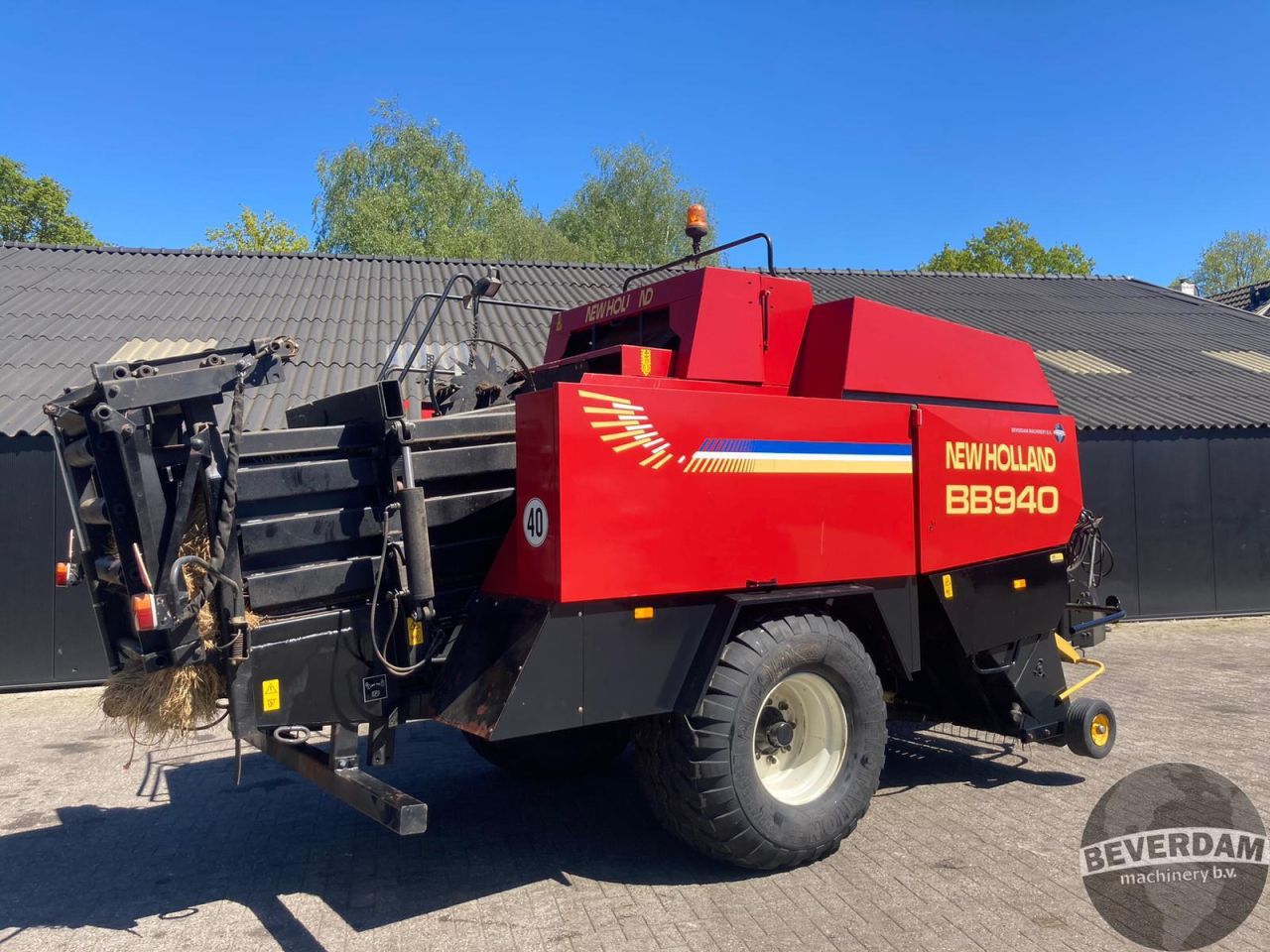 New Holland BB940AR