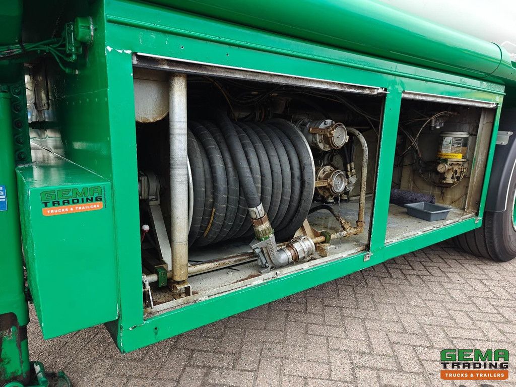 Burg BPO 13-30 Kraftstofftank 50.500 l – 5 Kammern – 2x Liftachse – 3 Achsen SAF-Trommel – ADR FL AT
