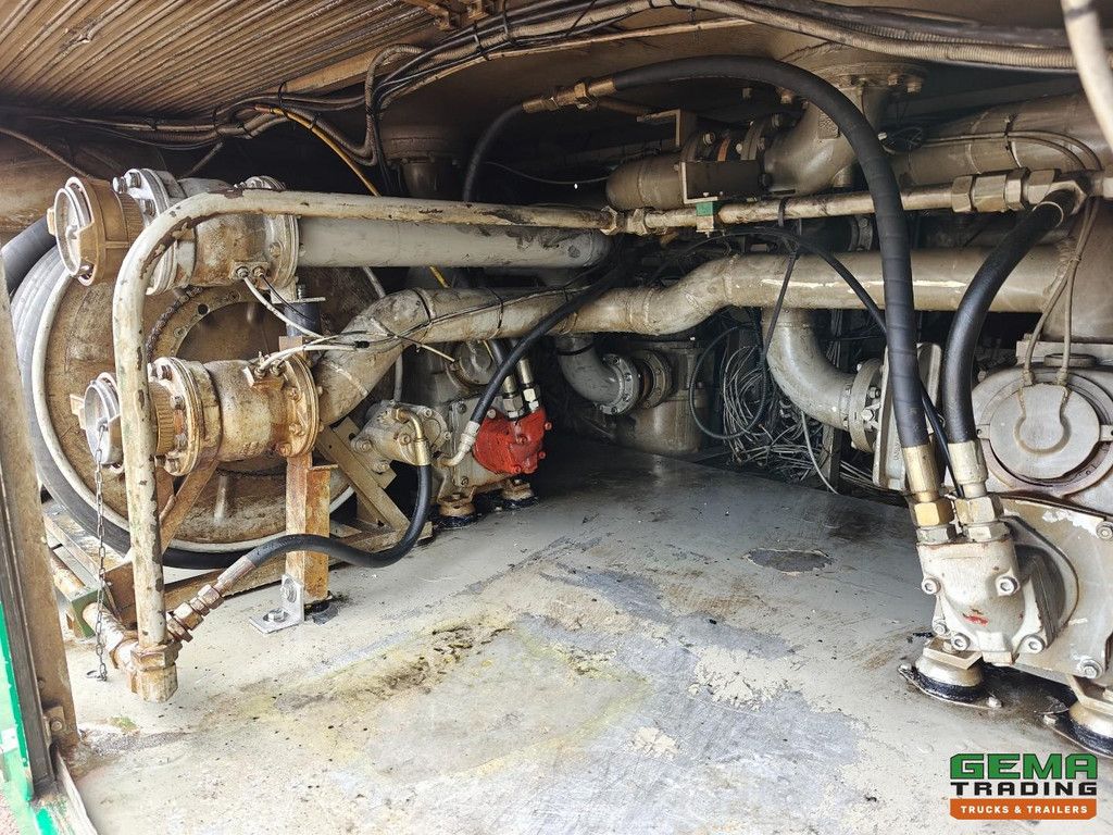 Burg BPO 13-30 Kraftstofftank 50.500 l – 5 Kammern – 2x Liftachse – 3 Achsen SAF-Trommel – ADR FL AT