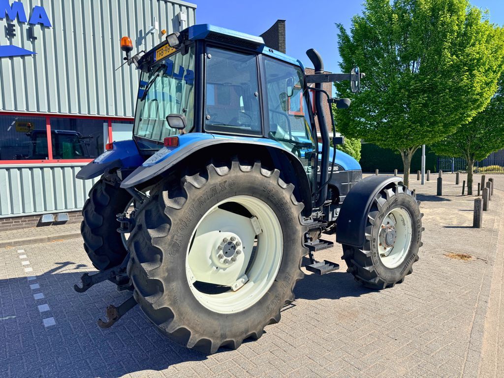 New Holland TS90 4WD Shuttle