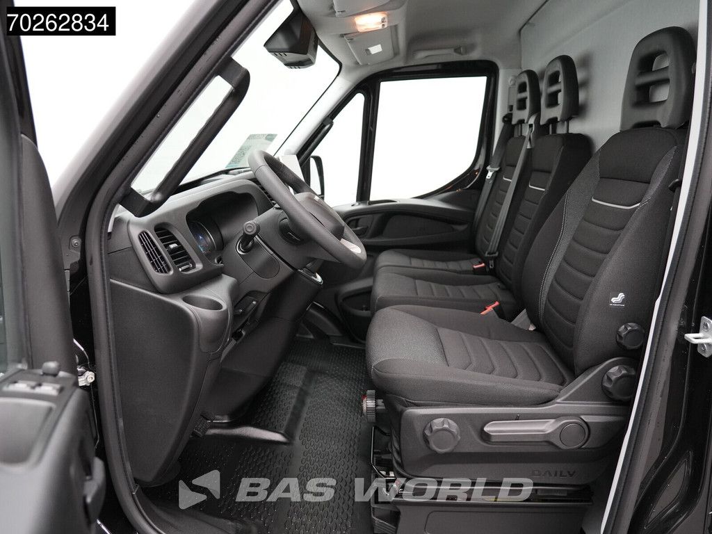 Iveco Daily 35S21 BPM VRIJ! 3.0L Automaat 210PK L3H2 2025-Model 3,5t Trekvermogen ACC LED CarPlay Camera Parkeersensoren Velgen 16m3 Euro6 L4H2 16m3 Klima