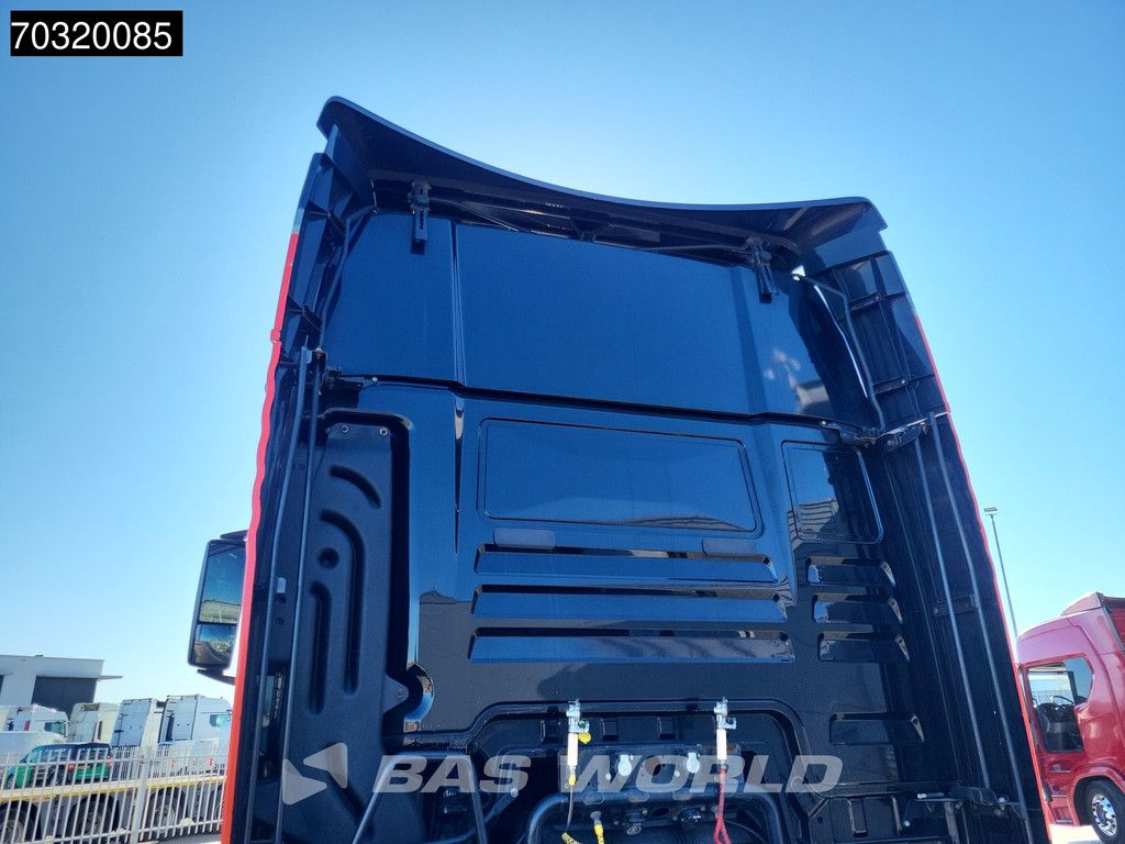 MAN TGX TGX 18.480 4X2 XXL Retarder 2xTanks ACC Navi