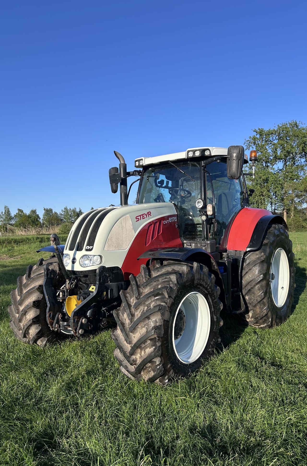 Steyr 6175 CVT 2016 frontaftakas gps