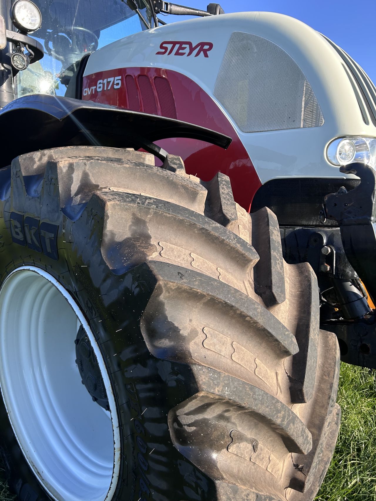 Steyr 6175 CVT 2016 frontaftakas gps