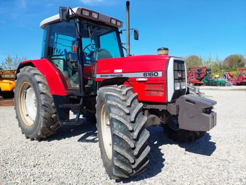 Massey Ferguson 6160Dynashift  4WD