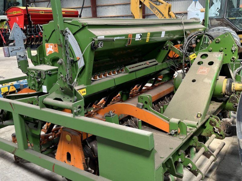 Amazone KE 303+AD 302. Der medfølger efterharve.