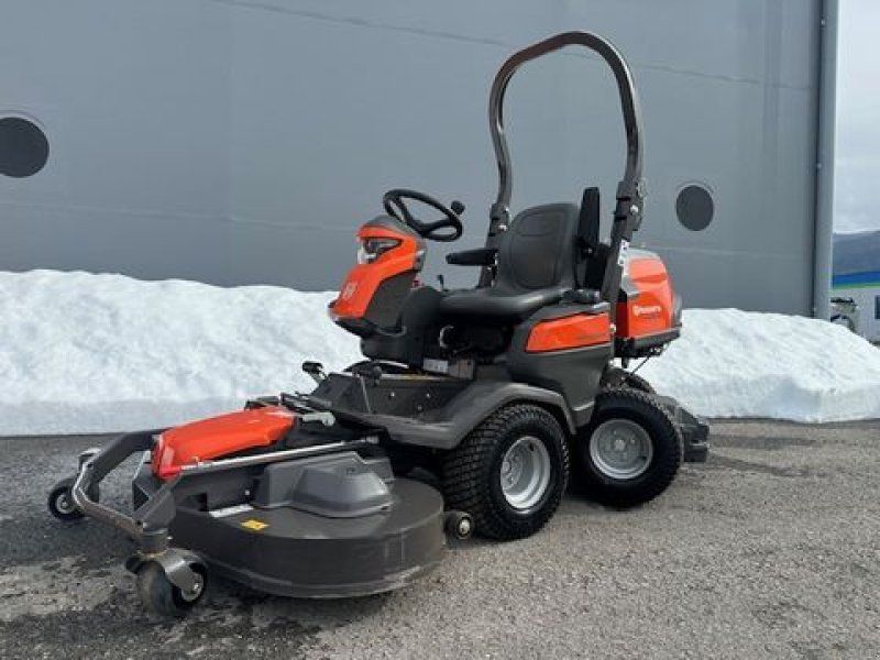 Husqvarna Kommunalrider P524X EFI mit R137cm, Vorführer
