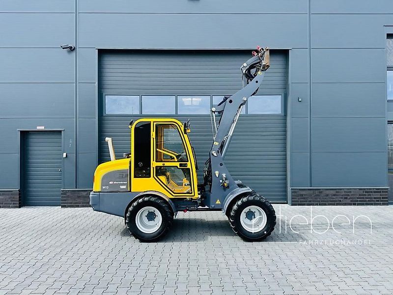 Eurotrac W13 Vollkabine Hoflader  / Kubota