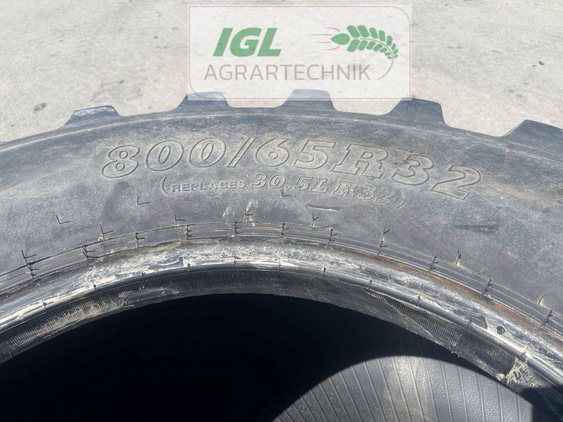 BKT 800/65R32