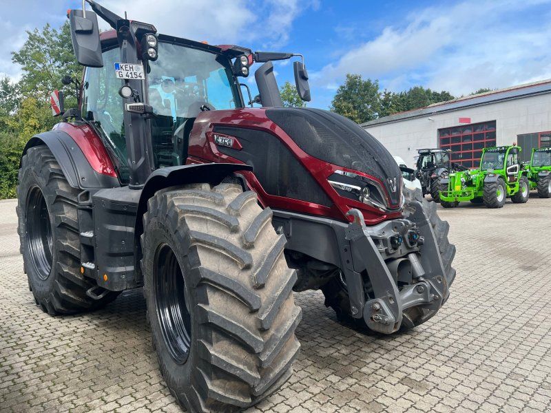 Valtra Q 305 Vollausstattung