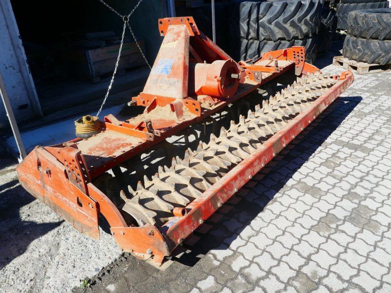 Kuhn HRB 302