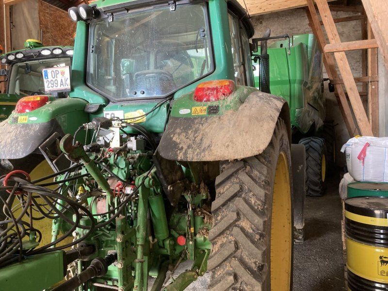 John Deere 6920
