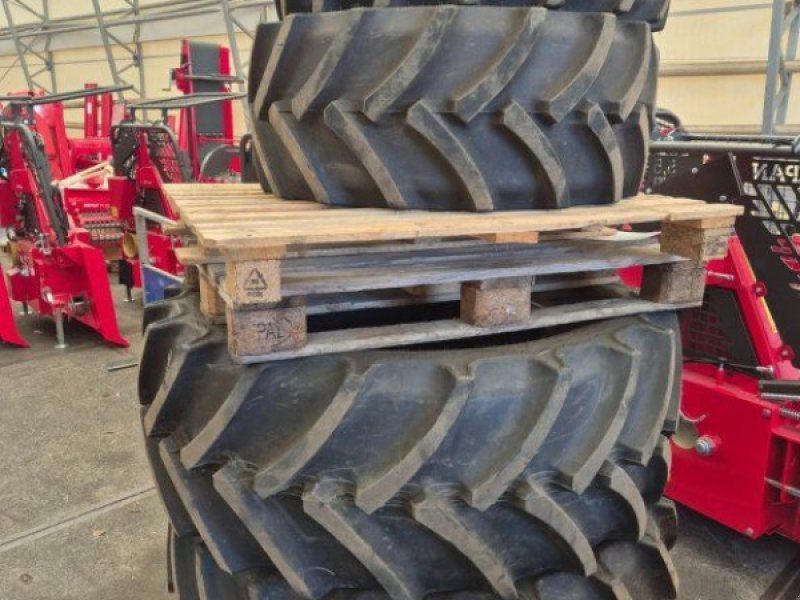Reifen 420/65R20, 540/65R30