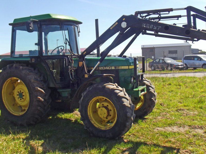 John Deere 2040+ Frontlader