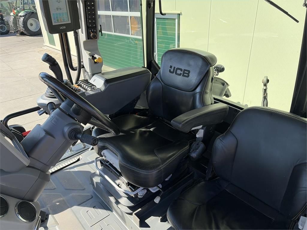 JCB 4220 Fastrac