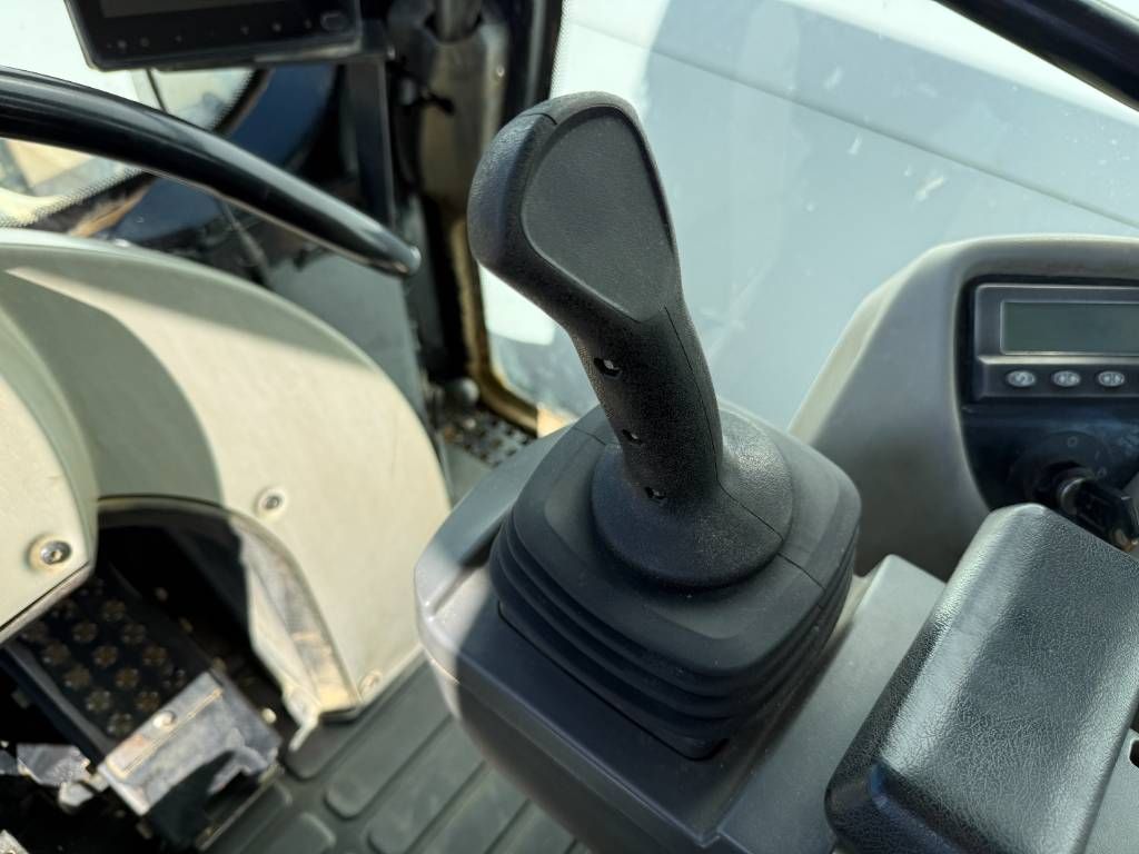 CAT 963D - Ripper / Airco / CE Certified