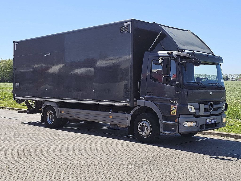 MERCEDES-BENZ ATEGO 1224