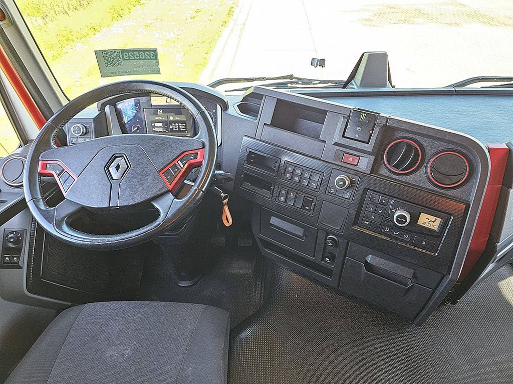 RENAULT T 480