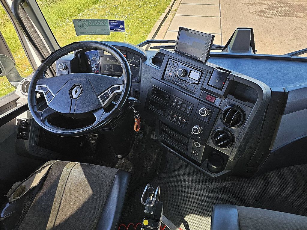 RENAULT C 440