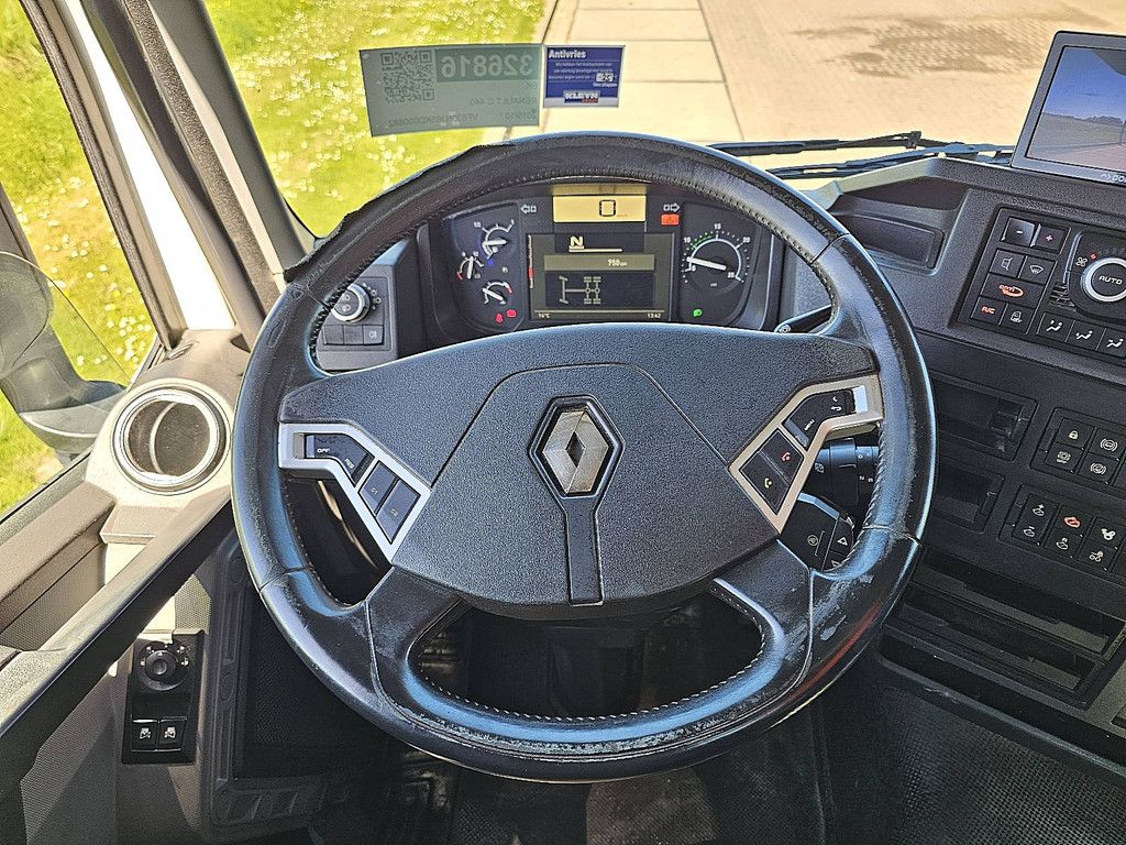 RENAULT C 440