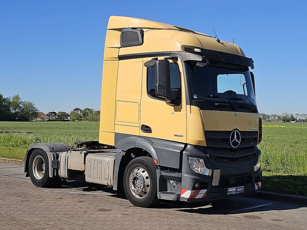 MERCEDES-BENZ ACTROS 1843