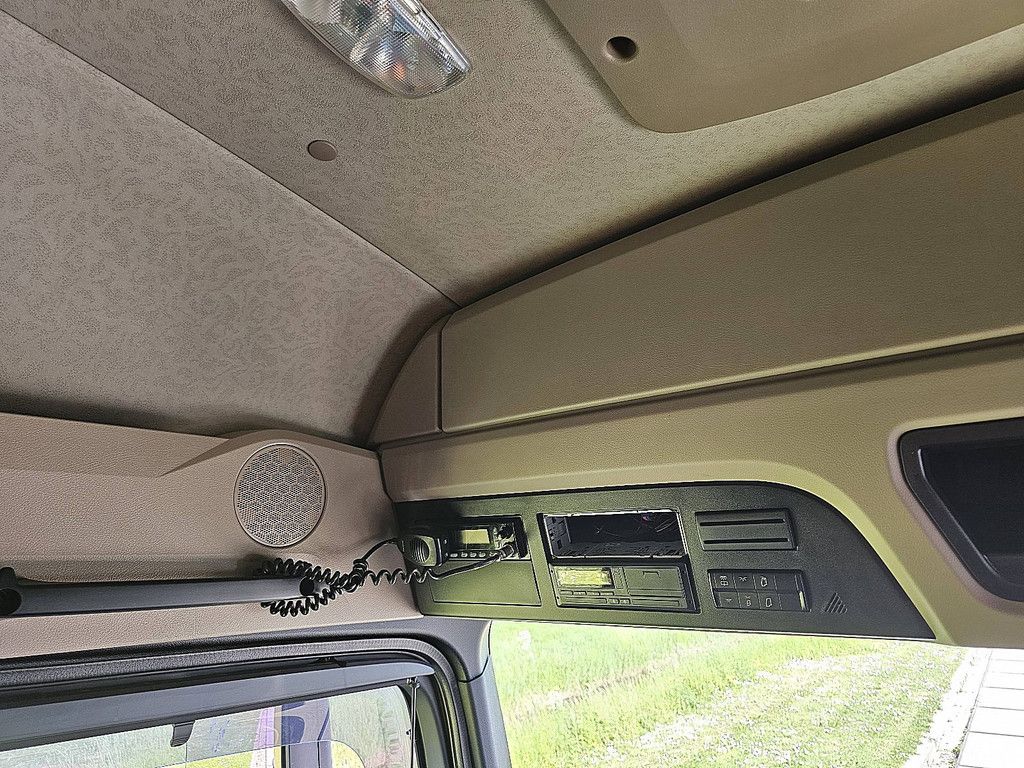 MERCEDES-BENZ ACTROS 1843