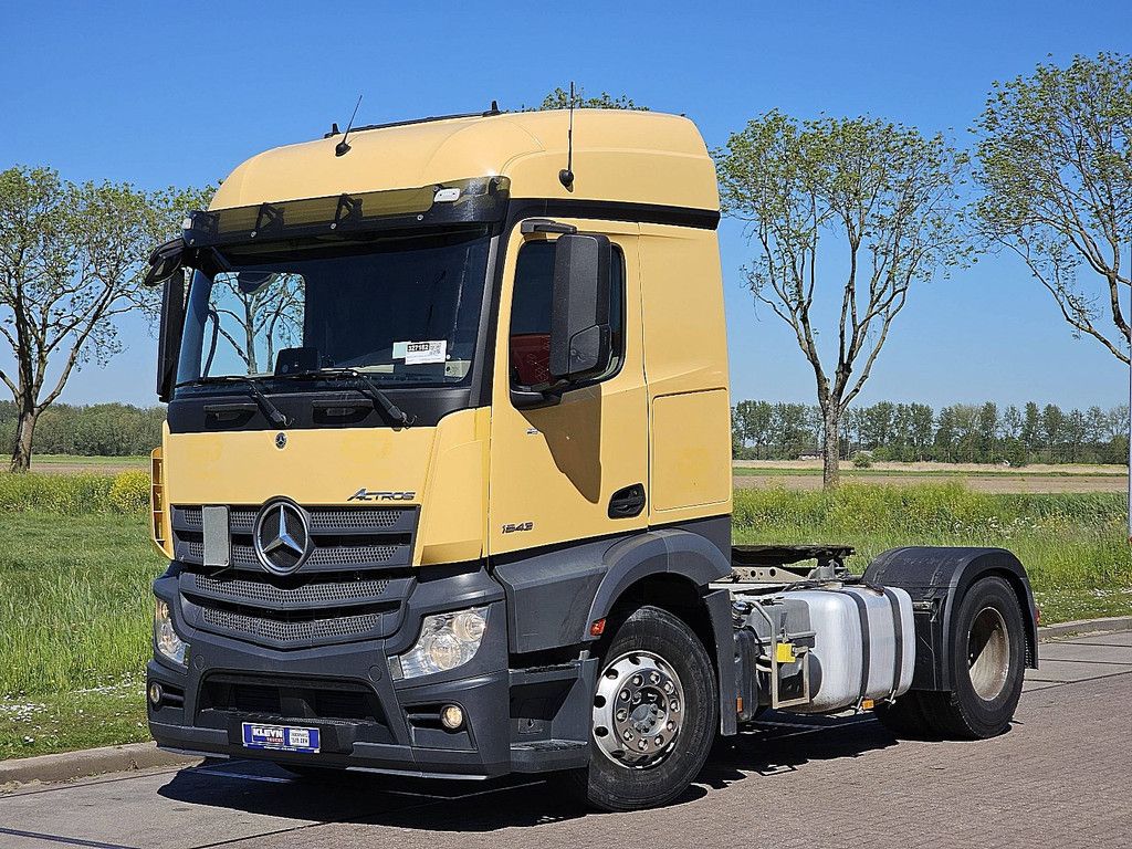 MERCEDES-BENZ ACTROS 1843