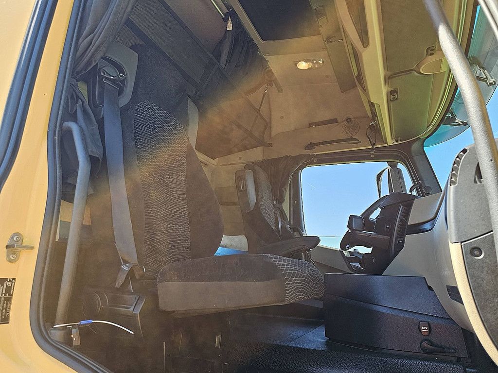 MERCEDES-BENZ ACTROS 1843