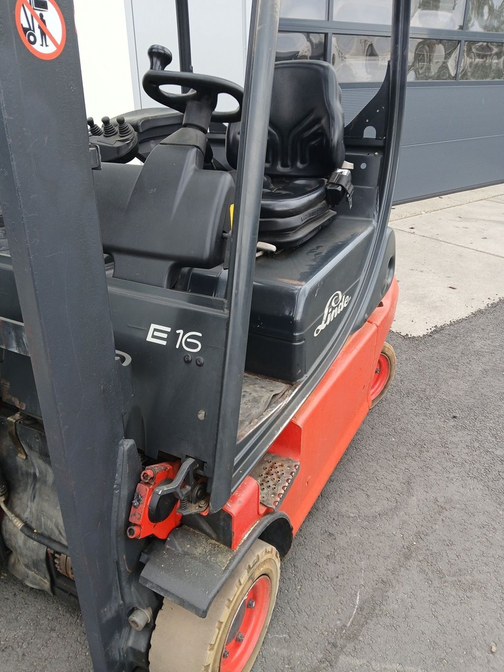 Linde E16P-02