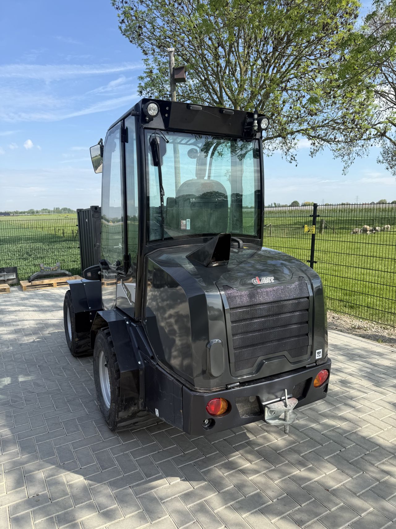 Giant g2700 extra HD ++ Kubota rt280-2 ( 770 uur )