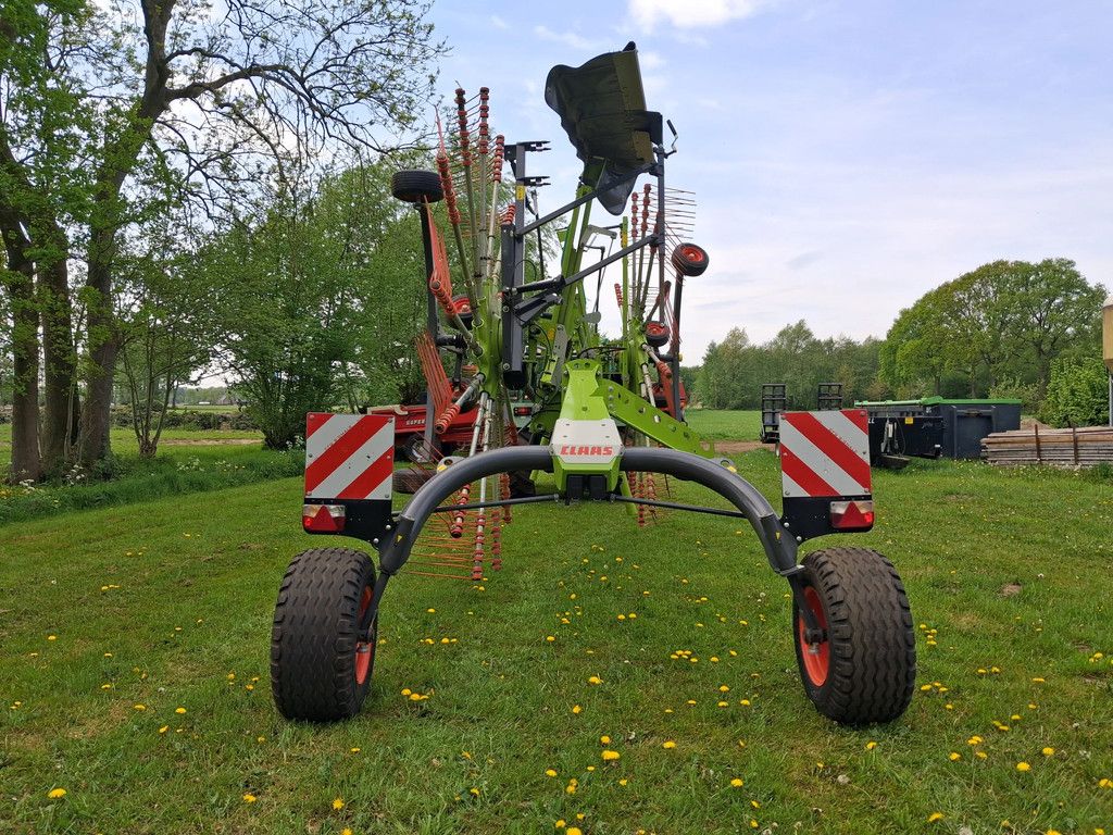 Claas Liner 1900 hark zijafleg