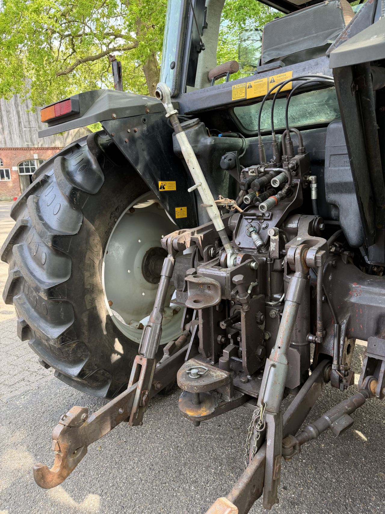 Massey Ferguson 6180 Dynashift