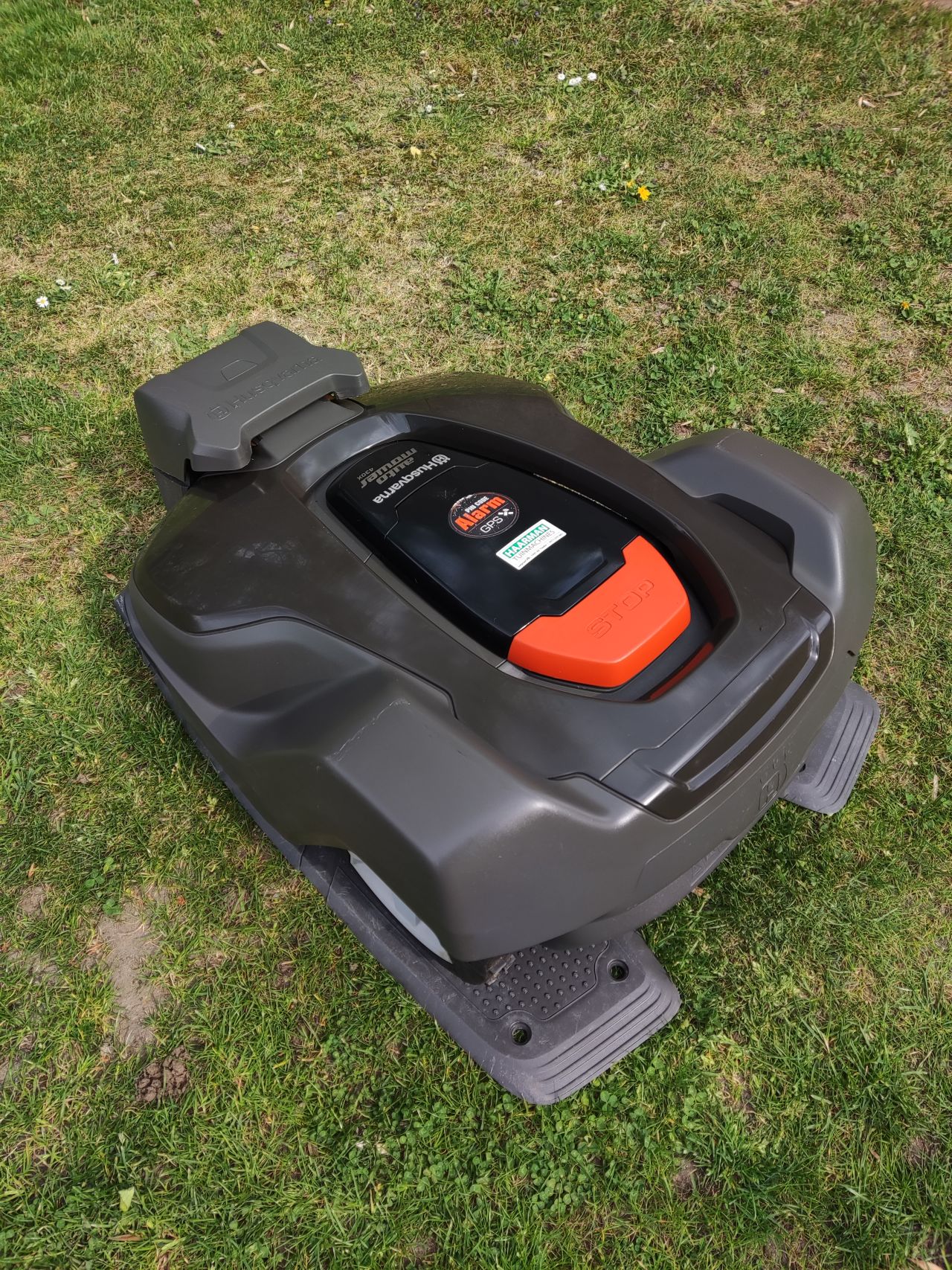 Husqvarna Automower (type 430X, 3.200 m2. 2023, 2.561 uur)