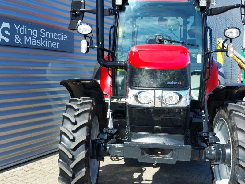 Case IH Farmall 100C