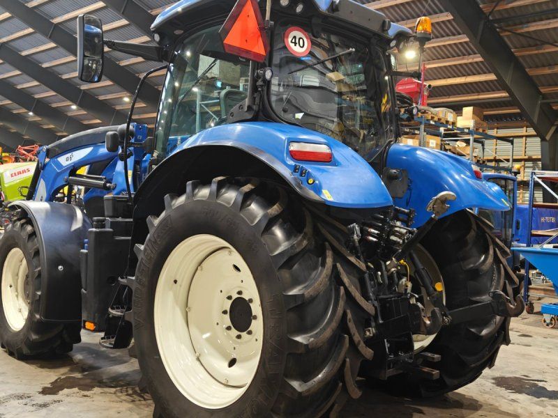 New Holland T7.175 AC !!! På vej ind !!!