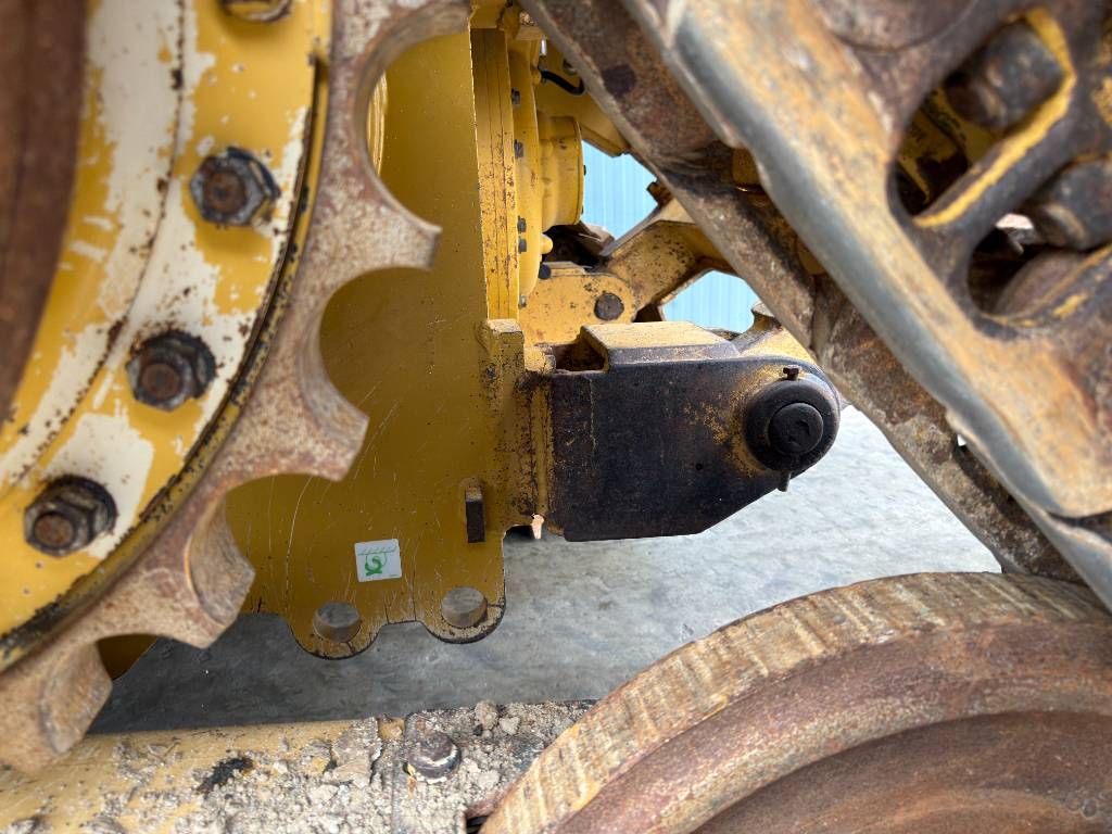 CAT D5 LGP