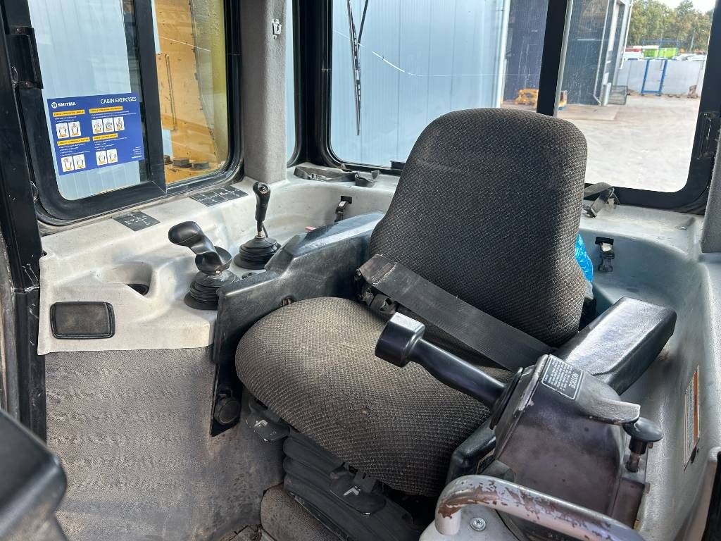 CAT D7R II